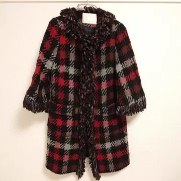 그레이스 콘티넨탈 코트