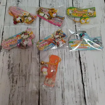 산리오 헬로키티 지역 한정 키티 네즈케 스트랩 7개 묶음 판매