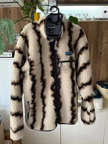 파타고니아 내추럴 블렌드 레트로 가디건 썬더 내추럴