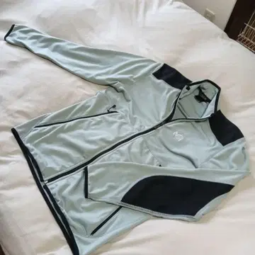 밀레 아웃도어 자켓