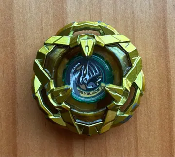 베이블레이드X G3 대회 나이트쉴드 메탈코트 골드