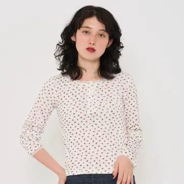 tinajojun 꽃무늬 긴팔 T셔츠