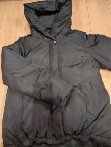 아름다운 실루엣 GLOBAL WORK 후드 부착 다운 자켓 블랙