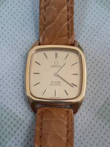 OMEGA De Ville 쿼츠 손목시계