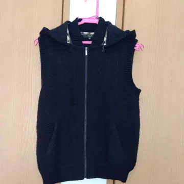 최근 상품 새상품급 DAKS 닥스 집업 베스트 후드 탈부착 가능 38