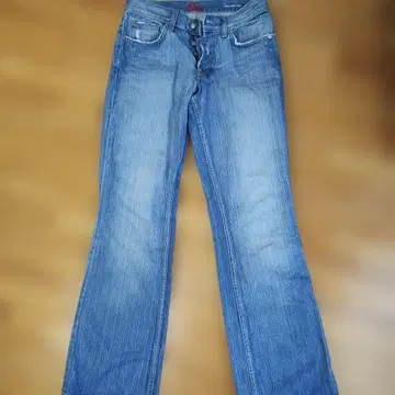 블루 캣 부츠컷 데님