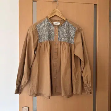 sosotto 플라워 프린트 긴팔 셔츠