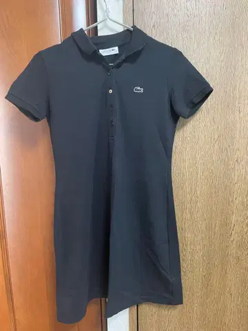 LACOSTE 슬림핏 블랙 원피스 36