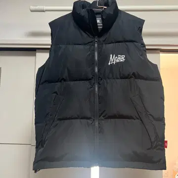 MOBB 블랙 다운 베스트 M 사이즈