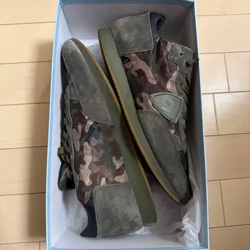 카모 패턴 스웨이드 스니커즈 Philippe model 43