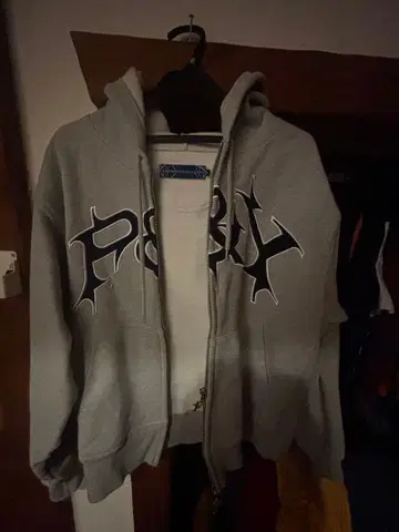 punkandyo 그레이 후드 부착 후드티