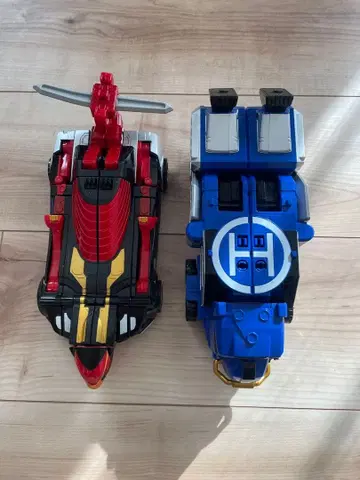 특명전대 고버스터즈 DX 버스터 머신 2체 세트