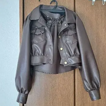 레트로걸 브라운 크롭 자켓