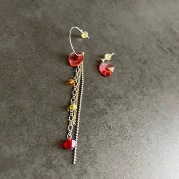 미사용 앤티크 비대칭 하트 귀걸이