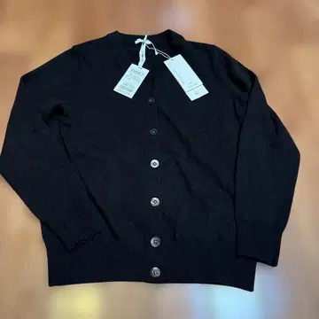 택 포함 새상품 캐시미어 혼방 가디건 38