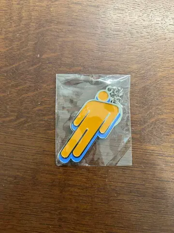 빌리 아일리시 키참 키링