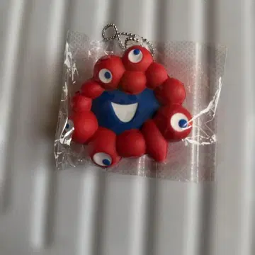 미야쿠미야쿠 키링