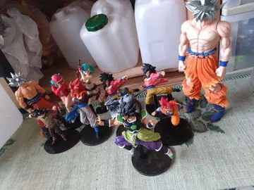 드래곤볼 피규어 묶음 판매 (모두 상자 없음)