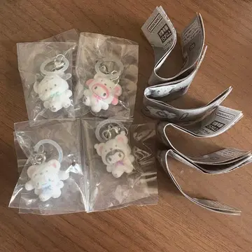 가챠가챠 산리오 포근포근 스노우 메지루시 액세서리 4점 세트