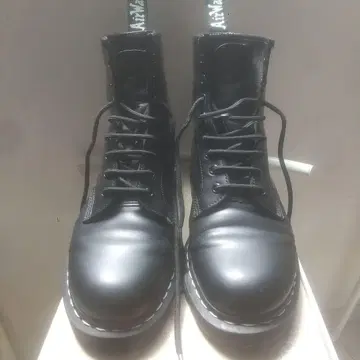 닥터마틴 하이컷 부츠 사이즈 UK9