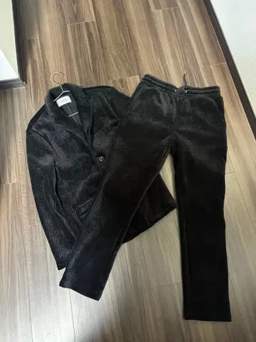 블랙 코듀로이 캐주얼 수트