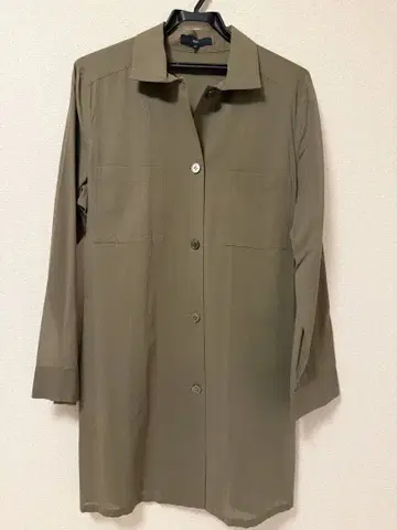 la.f - 블라우스 ( 사이즈 42 ) 미사용 새상품