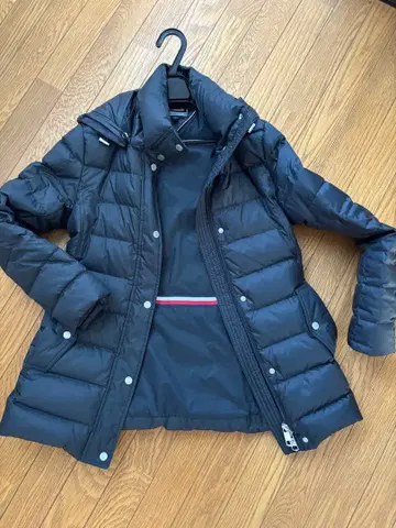 토미 힐피거 다운 자켓 블랙 M