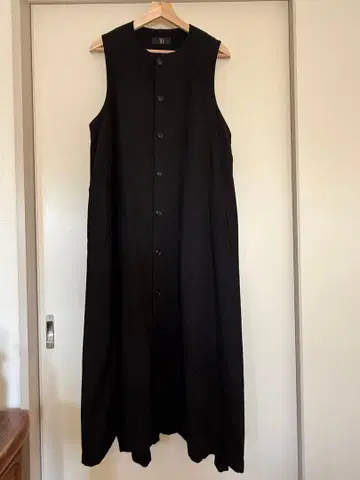 Y's 슬리브리스 롱 원피스 블랙