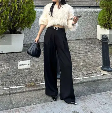 3턱 와이드 팬츠