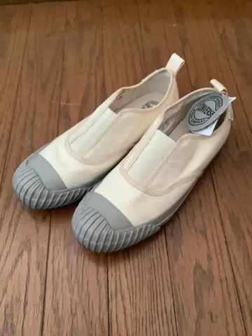 컨버스 슬립온 스니커즈 아이보리/그레이