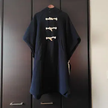 후드 부착 네이비 판초