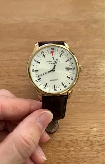 유나이티드 애로우즈 자동 와인딩 손목시계 21JEWELS