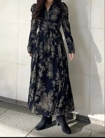 코코 딜 플로키 플라워 원피스 블랙