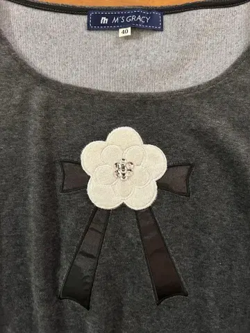 M's Gracy 그레이 상의 40