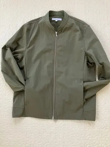 새상품급! 어반 리서치! 집업 스탠드 카라 자켓