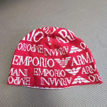 엠포리오 아르마니 빨간색 니트 모자