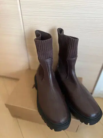 Kastane 브라운 숏부츠