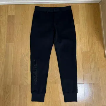 남성용 S [브리핑] 3D 로고 조거 팬츠 블랙