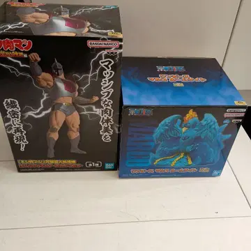 BANDAI NAMCO 머슬 육체미 & 마르코 룸 라이트