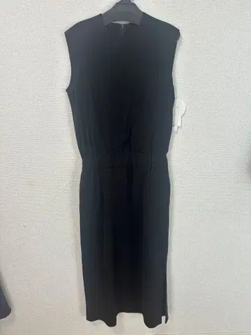 블랙 슬리브리스 롱 원피스 사이즈 0