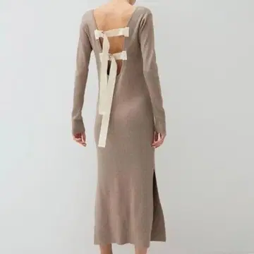 leinwande 벨티드 니트 드레스