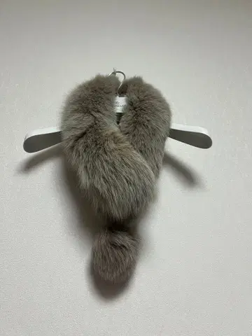 그레이 퍼 루프 머플러