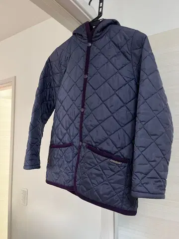 Lavenham 네이비 퀼팅 자켓 사이즈 10