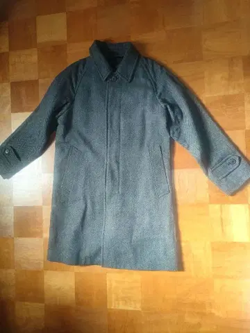 유니클로 싱글 브레스 코트