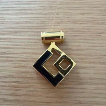 코란토테 목걸이 골드 블랙