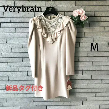 [ 베리레인 ] 미사용 새상품 레이스 원피스 퍼프 슬리브 베이지 M