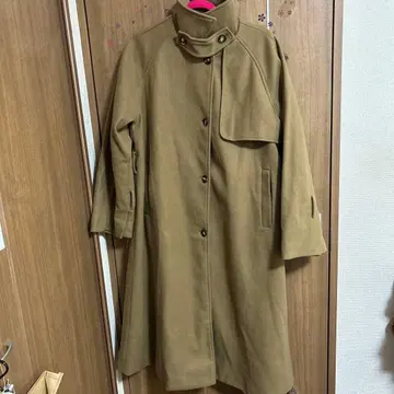 베이지 롱 코트 Ray Cassin