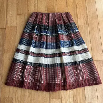ichie 체크 무늬 플레어 스커트 사이즈 38