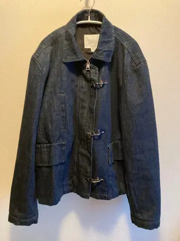 ZARA 신상 토글 버튼 데님 자켓