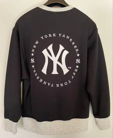 NY 양키스 백 서클 로고 맨투맨